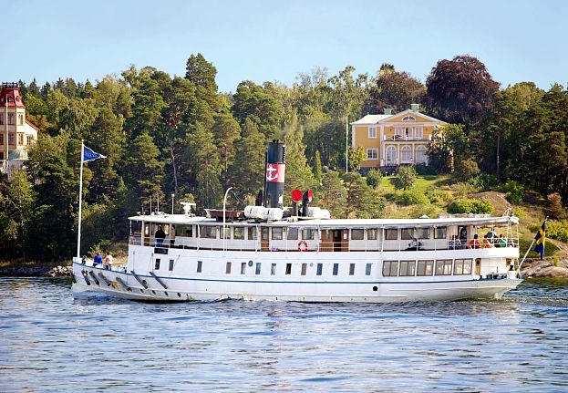 What Is a Cruise to Take Around the Archipelago? A Complete Guide 3 Cruise to Take Around the Archipelago